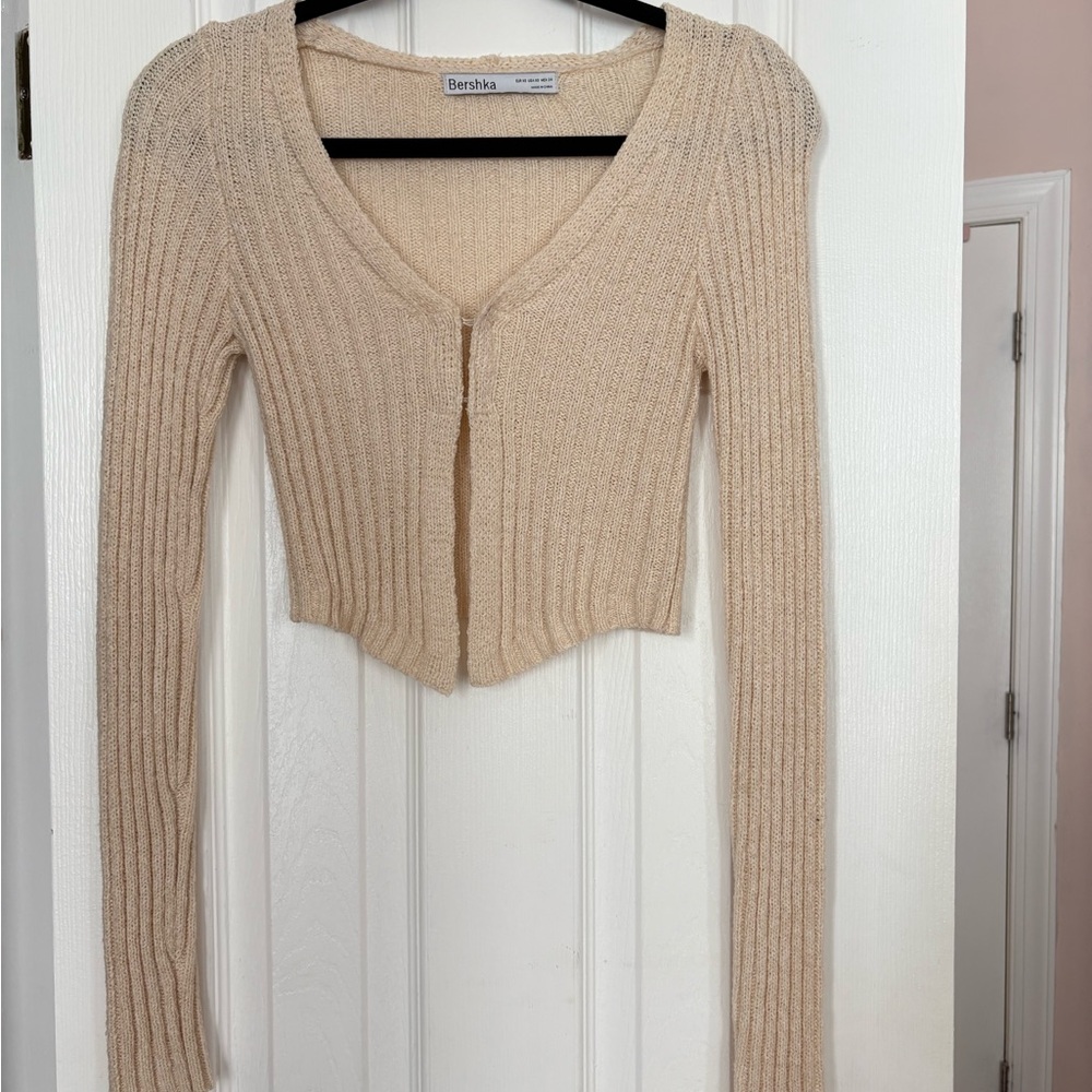 Bershka Cream with Knit top